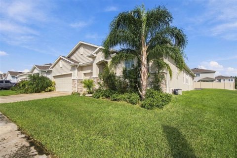 Villa ou maison à vendre à Wesley Chapel, Floride: 4 chambres, 262.73 m2 № 2408364 - photo 30