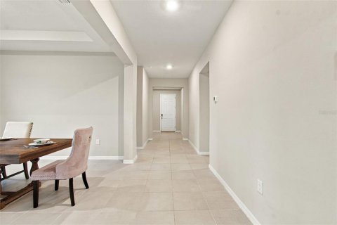 Villa ou maison à vendre à Wesley Chapel, Floride: 4 chambres, 262.73 m2 № 2408364 - photo 25