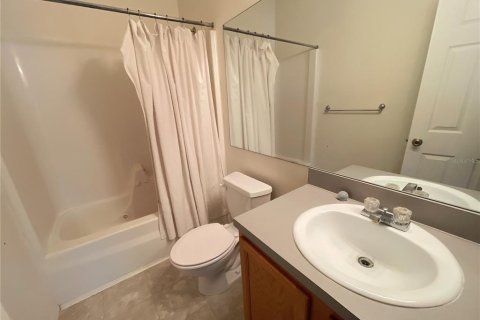 Condo in Gainesville, Florida, 2 bedrooms  № 2095945 - photo 5