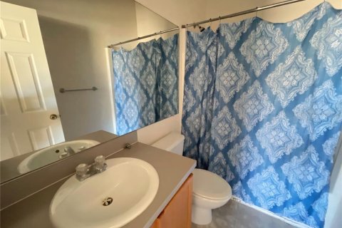 Condo in Gainesville, Florida, 2 bedrooms  № 2095945 - photo 11