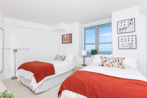 Condominio en alquiler en Hollywood, Florida, 2 dormitorios, 106.37 m2 № 2012723 - foto 18