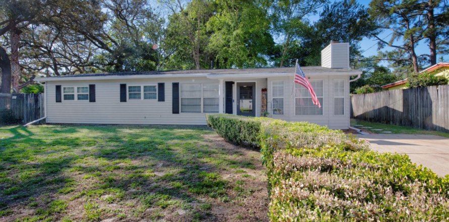 Villa ou maison à Fort Walton Beach, Floride 3 chambres, 149.02 m2 № 561992