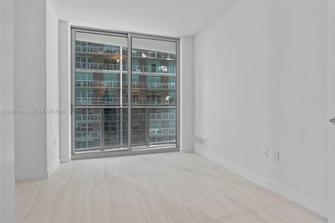 Condo in Miami, Florida, 1 bedroom № 2170839 - photo 19