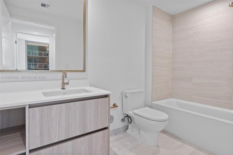 Condo in Miami, Florida, 1 bedroom № 2170839 - photo 26