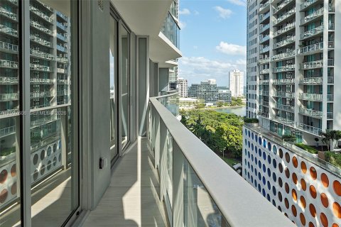 Condo in Miami, Florida, 1 bedroom № 2170839 - photo 24