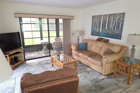 Villa ou maison à vendre à Spring Hill, Floride: 2 chambres, 92.44 m2 № 1902081 - photo 3