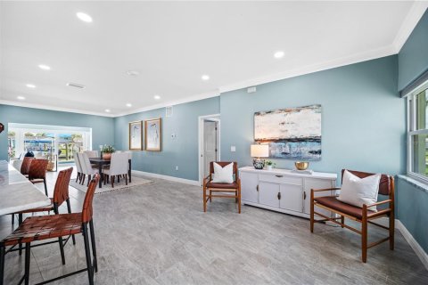 House in Tampa, Florida 7 bedrooms, 472.97 sq.m. № 1648332 - photo 30