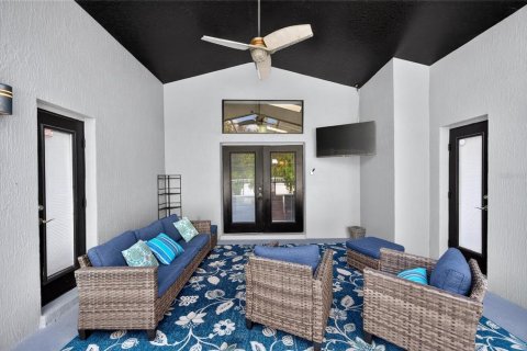 Casa en venta en Kissimmee, Florida, 5 dormitorios, 198.44 m2 № 2387382 - foto 22