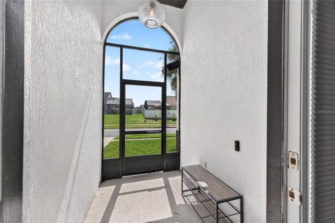 Casa en venta en Kissimmee, Florida, 5 dormitorios, 198.44 m2 № 2387382 - foto 20