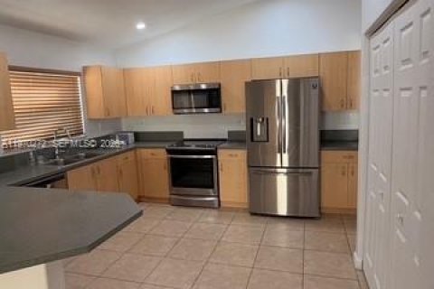 Casa en alquiler en Homestead, Florida, 3 dormitorios, 152.73 m2 № 2031049 - foto 23