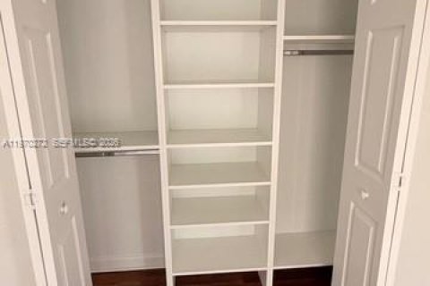 Casa en alquiler en Homestead, Florida, 3 dormitorios, 152.73 m2 № 2031049 - foto 14