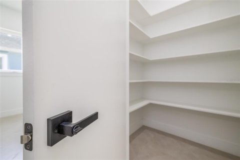 Villa ou maison à vendre à Palm Coast, Floride: 4 chambres, 237.46 m2 № 2308351 - photo 17