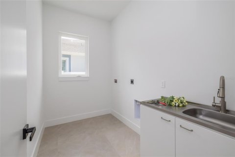 Villa ou maison à vendre à Palm Coast, Floride: 4 chambres, 237.46 m2 № 2308351 - photo 18