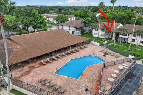 Condo in Margate, Florida, 2 bedrooms  № 1924783 - photo 17