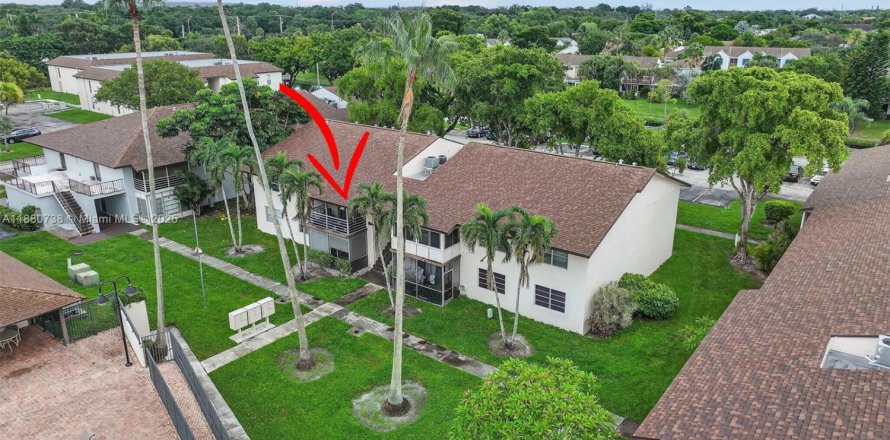 Condo in Margate, Florida, 2 bedrooms  № 1924783