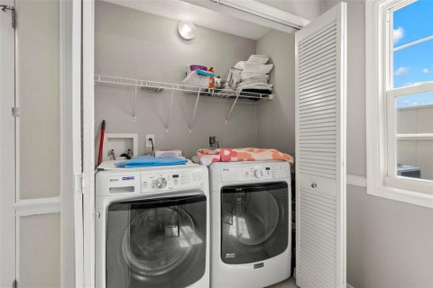 Condo in Tampa, Florida, 2 bedrooms № 2096395 - photo 16