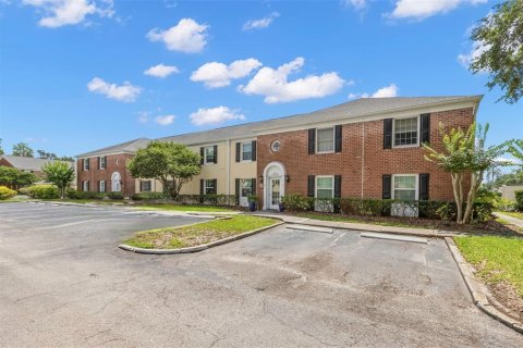Condo in Tampa, Florida, 2 bedrooms  № 2096395