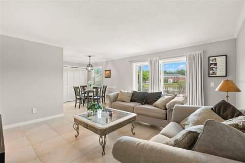 Condo in Tampa, Florida, 2 bedrooms № 2096395 - photo 7