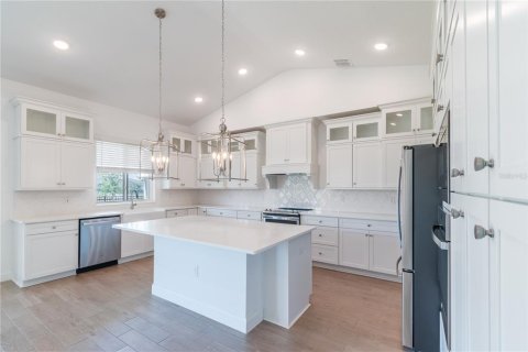 Villa ou maison à louer à Merrit Island, Floride: 4 chambres, 241.55 m2 № 2101627 - photo 9