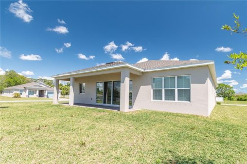 Villa ou maison à louer à Merrit Island, Floride: 4 chambres, 241.55 m2 № 2101627 - photo 27