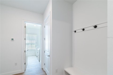 Villa ou maison à louer à Merrit Island, Floride: 4 chambres, 241.55 m2 № 2101627 - photo 26