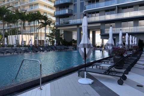 Condominio en venta en Miami, Florida, 2 dormitorios, 100.43 m2 № 2056321 - foto 21