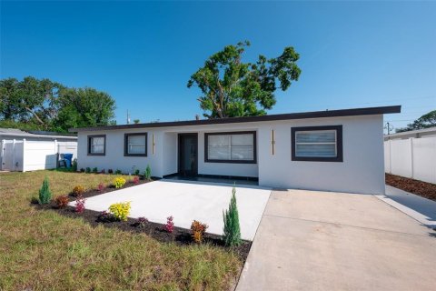 Casa en venta en Tampa, Florida, 4 dormitorios, 134.71 m2 № 1850252 - foto 7