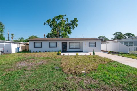 Casa en venta en Tampa, Florida, 4 dormitorios, 134.71 m2 № 1850252 - foto 6