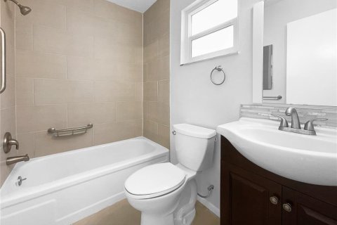 Condominio en venta en Sarasota, Florida, 2 dormitorios, 104.05 m2 № 1336770 - foto 14