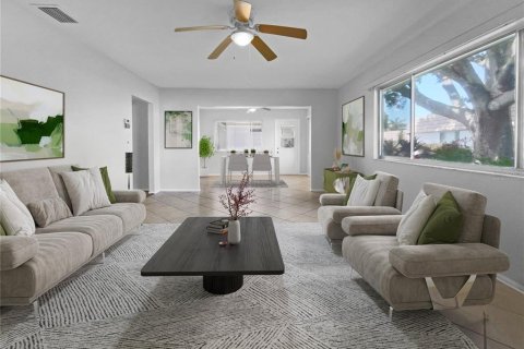 Condominio en venta en Sarasota, Florida, 2 dormitorios, 104.05 m2 № 1336770 - foto 2