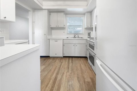 Condominio en venta en Sarasota, Florida, 2 dormitorios, 104.05 m2 № 1336770 - foto 12