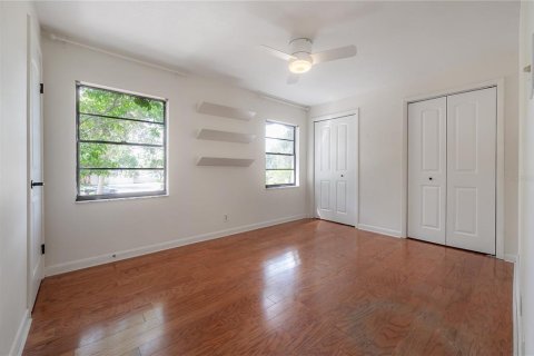 Adosado en alquiler en Tampa, Florida, 2 dormitorios, 118.91 m2 № 1912050 - foto 23