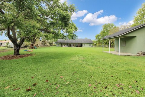 Casa en venta en Homestead, Florida, 4 dormitorios, 285.58 m2 № 2058766 - foto 13