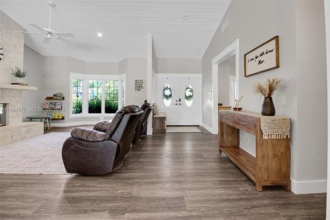 Casa en venta en Homestead, Florida, 4 dormitorios, 285.58 m2 № 2058766 - foto 10