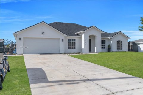 Купить виллу или дом в Кейп-Корал, Флорида 3 спальни, 204.38м2, № 2007259 - фото 2