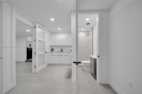 Купить виллу или дом в Кейп-Корал, Флорида 3 спальни, 204.38м2, № 2007259 - фото 7