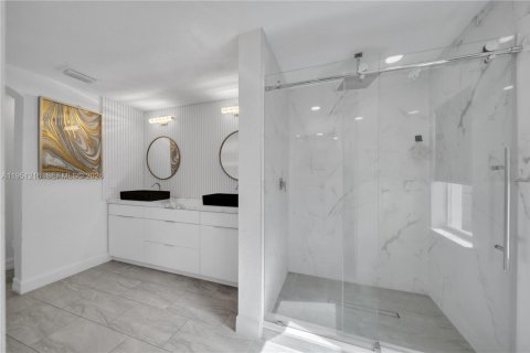 Купить виллу или дом в Кейп-Корал, Флорида 3 спальни, 204.38м2, № 2007259 - фото 28