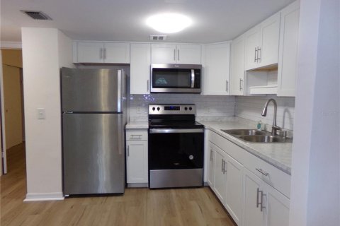 Copropriété à vendre à Clearwater, Floride: 1 chambre, 76.64 m2 № 2093662 - photo 5