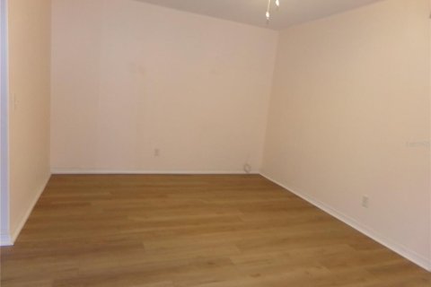 Copropriété à vendre à Clearwater, Floride: 1 chambre, 76.64 m2 № 2093662 - photo 9