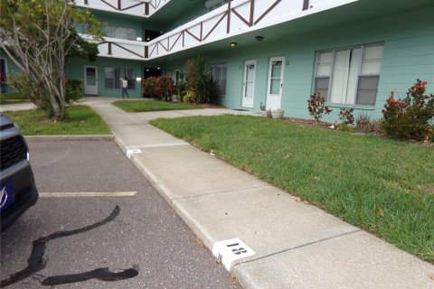 Copropriété à vendre à Clearwater, Floride: 1 chambre, 76.64 m2 № 2093662 - photo 3