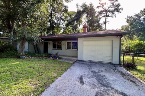 House in Gainesville, Florida 2 bedrooms, 100.89 sq.m. № 2306737