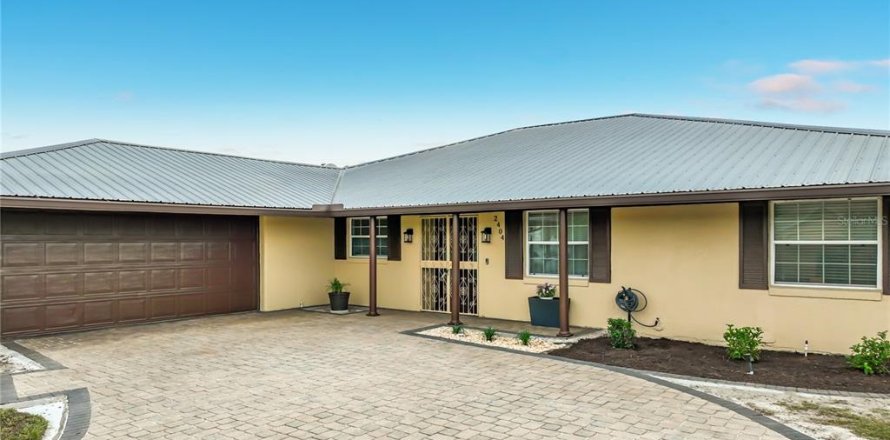 Villa ou maison à Orlando, Floride 3 chambres, 281.12 m2 № 2287281