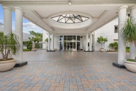 Купить кондоминиум в Авентура, Флорида 2 спальни, 149.29м2, № 1974045 - фото 24