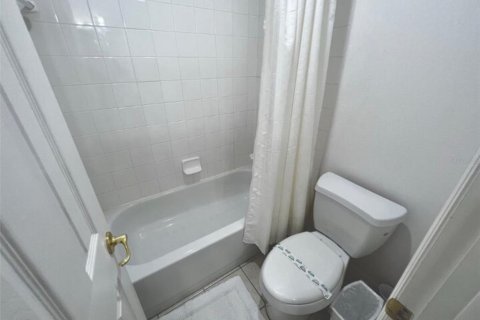Villa ou maison à louer à Davenport, Floride: 4 chambres, 174.28 m2 № 2425225 - photo 25