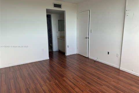 Copropriété à vendre à Miami, Floride: 2 chambres, 89 m2 № 1742409 - photo 14
