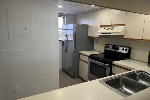 Copropriété à vendre à Miami, Floride: 2 chambres, 89 m2 № 1742409 - photo 9