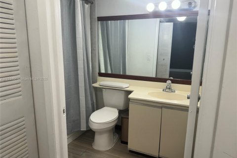 Copropriété à vendre à Miami, Floride: 2 chambres, 89 m2 № 1742409 - photo 24
