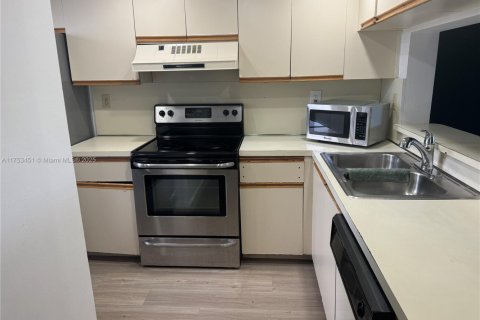 Copropriété à vendre à Miami, Floride: 2 chambres, 89 m2 № 1742409 - photo 7