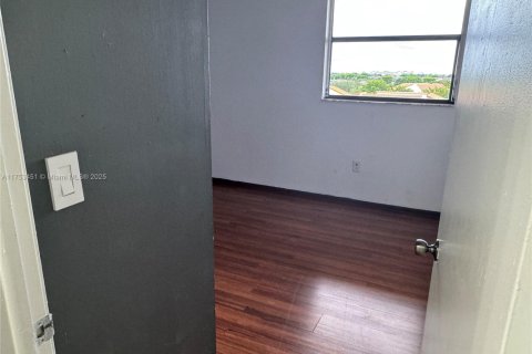 Copropriété à vendre à Miami, Floride: 2 chambres, 89 m2 № 1742409 - photo 21
