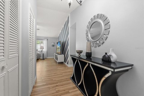 Casa en venta en Orlando, Florida, 3 dormitorios, 154.78 m2 № 1914676 - foto 8